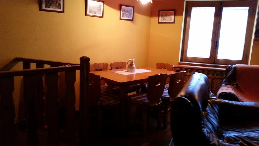 纳瓦雷东达德格雷多斯 Casa Rural El Casillo Del Abuelo Goyo旅馆 外观 照片
